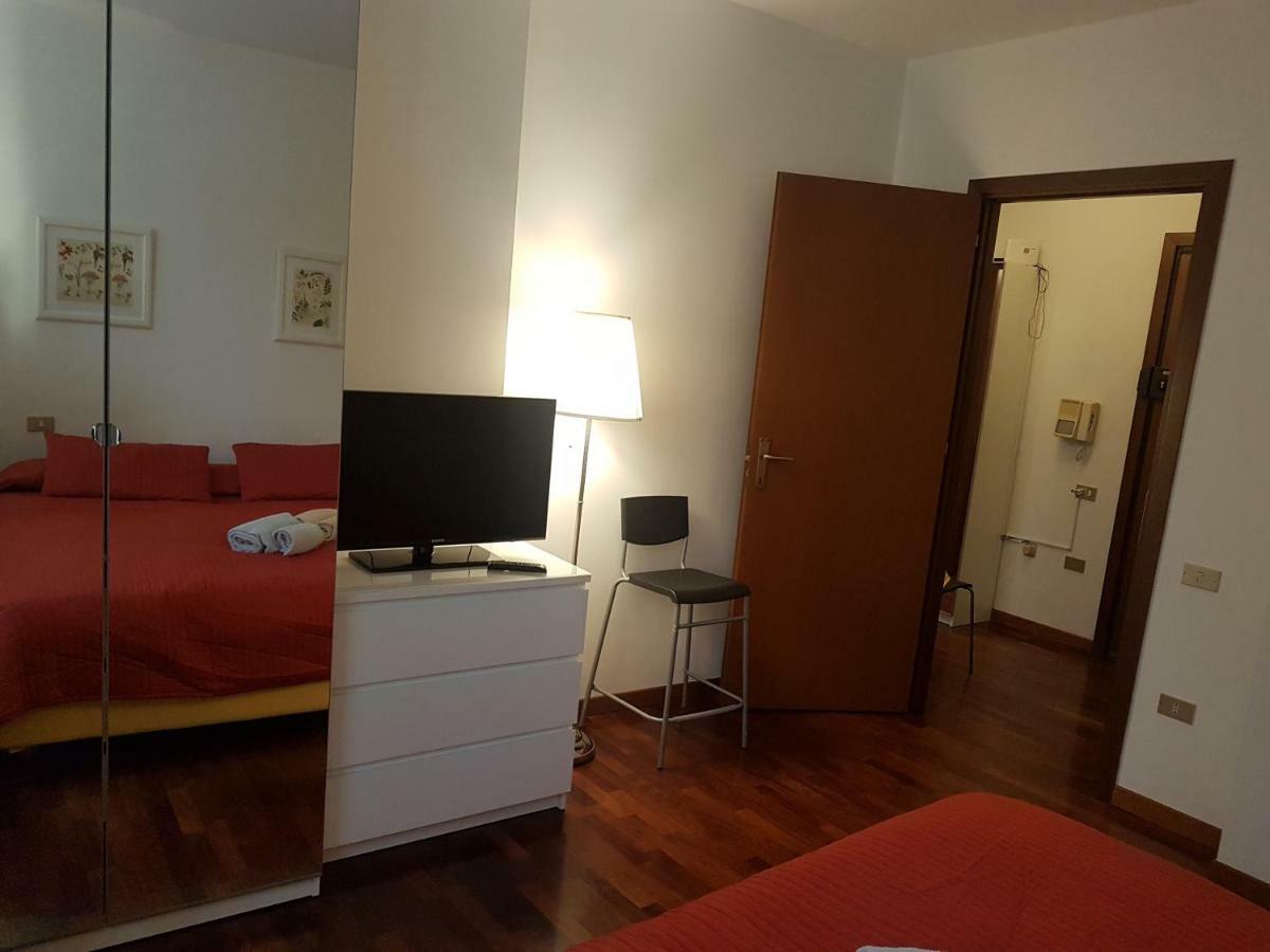 Basilica Apartment Turin Exterior photo